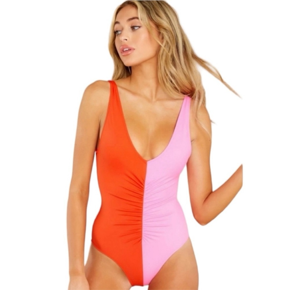 EUC Solid & Striped The Lucia Ruched Two-tone Swimsuit in Hot Lava Paparazzi